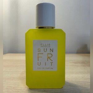 Ellis Brooklyn Sun Fruit